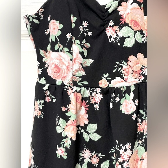 No Boundary Junior Dress Black with Peach/Green Floral Size: Large 11/13 - Picture 3 of 5